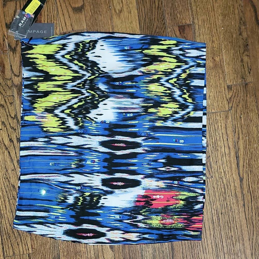 *New* RAMPAGE Miniskirt